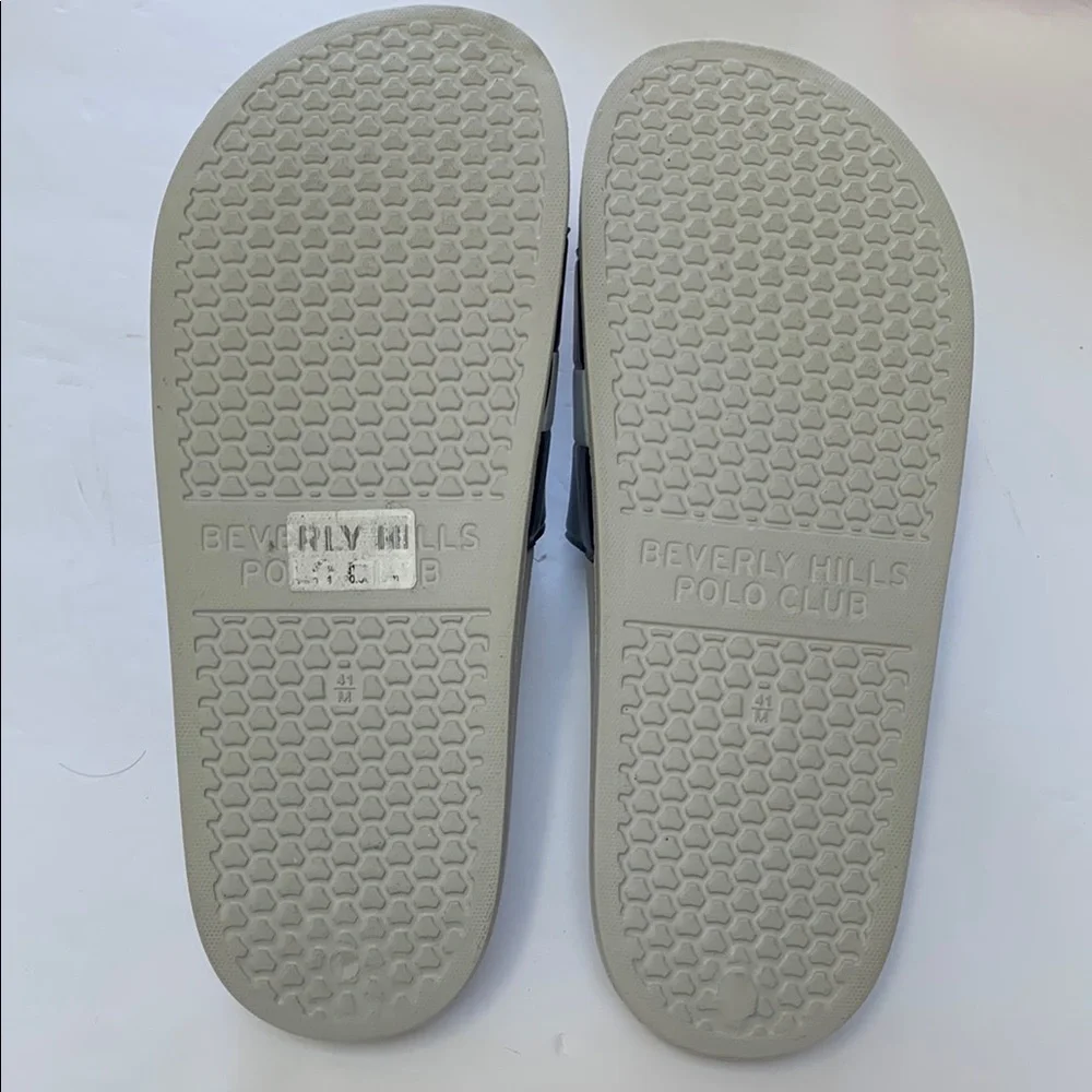 Beverly Hills Polo Club Kids Black Slides. Brand new. Size: 7